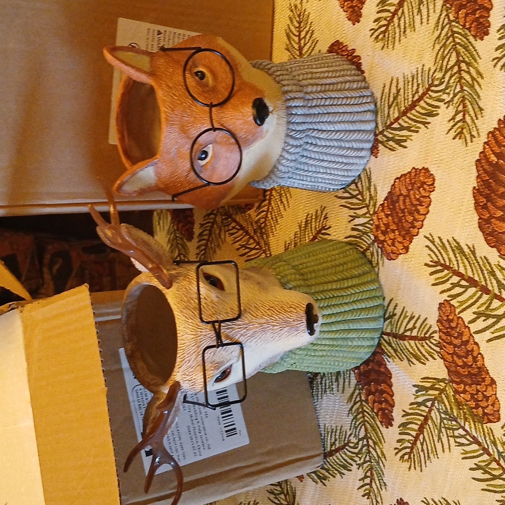 Fox and deer planters